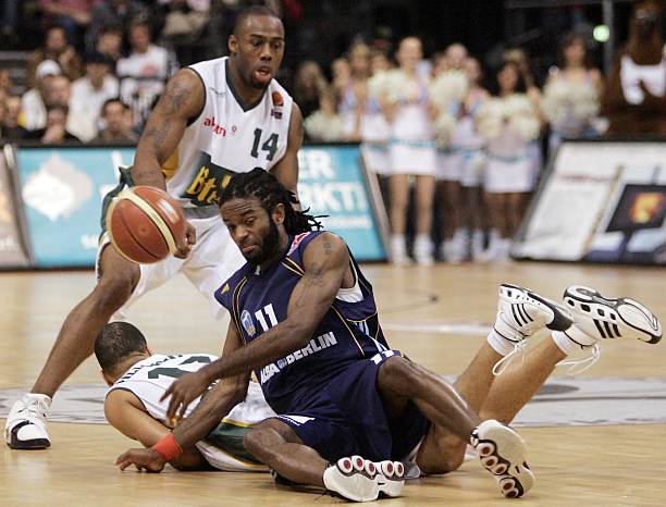 队构建防守 队构建防守