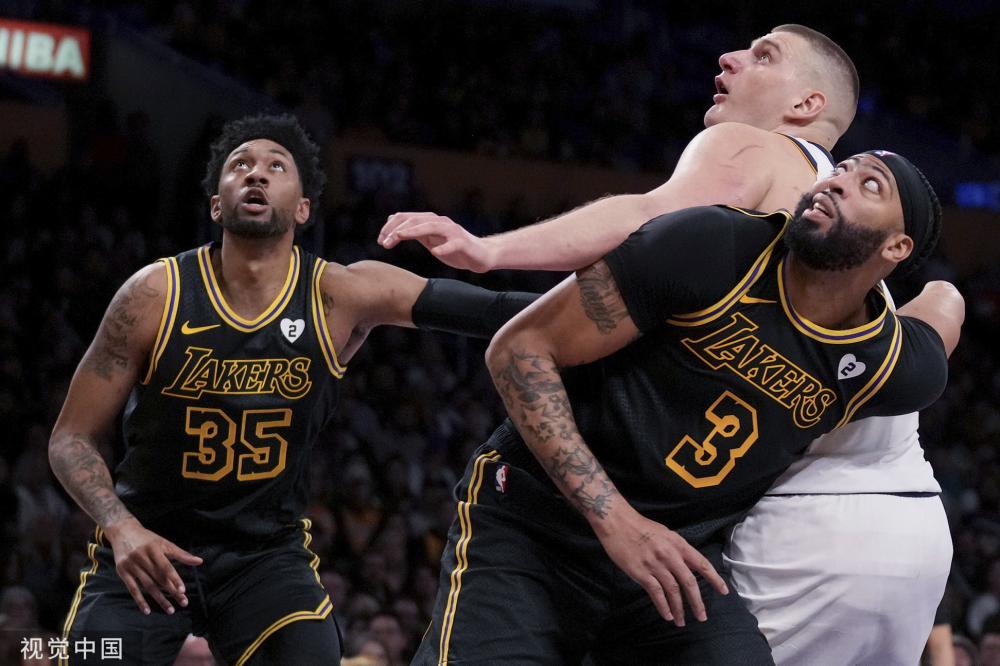 浸在詹姆斯 浸在詹姆斯